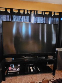 Mitsubishi 60 inch