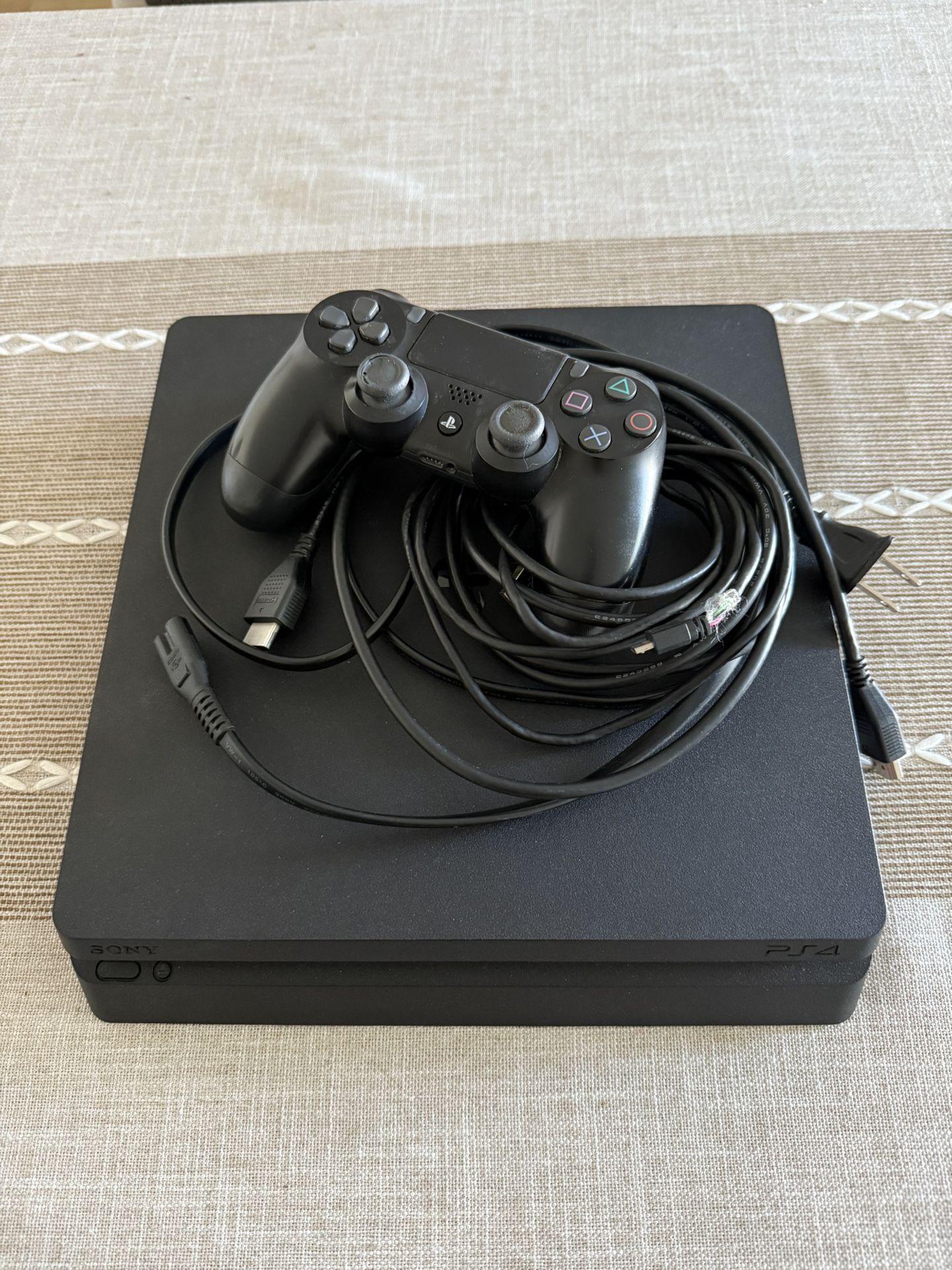 PS4