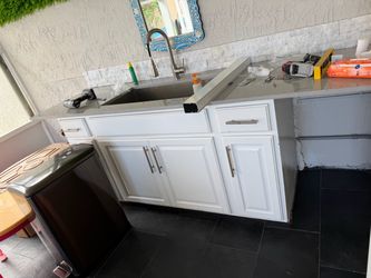 Quartz countertop