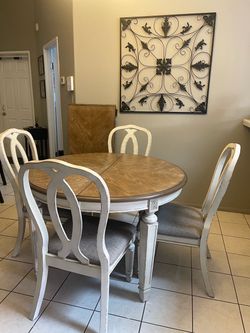 Farm house table with 4 chairs