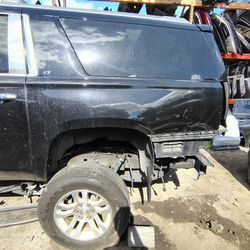 2014-2019 Chevy Suburban Quarter Panel Driver Left Side 