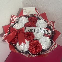 Eternal Rose Mothers Day Ramo 