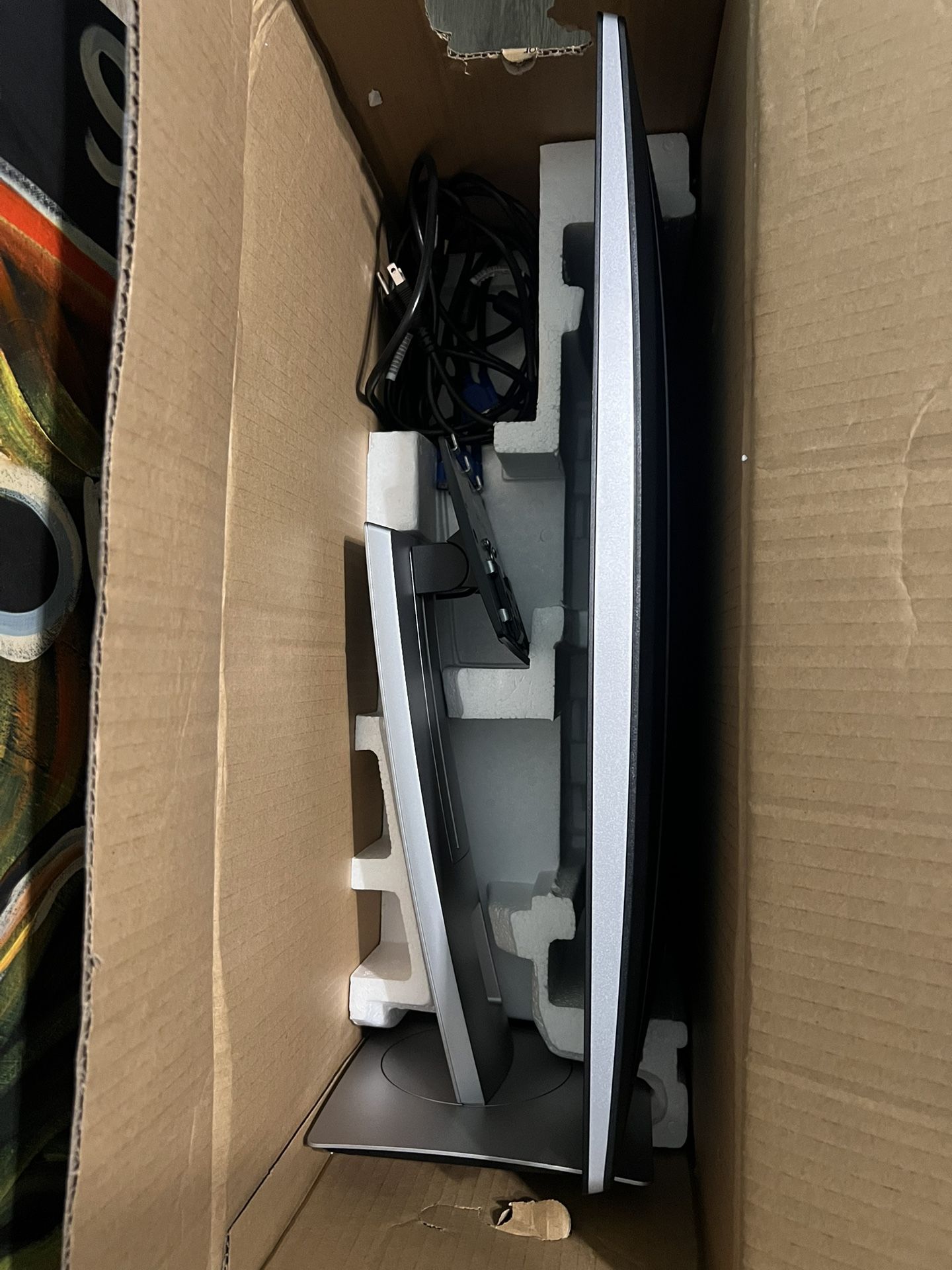 HP Elite Display E232