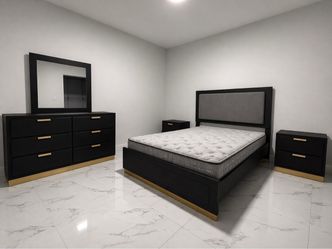 Brand New Bedroom Set with Mattress/ Juego de Cuarto Queen con Colchon Nuevo a Estrenar
