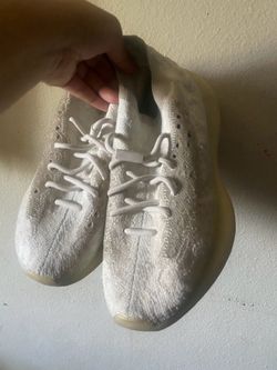 Adidas Yeezy Calcite Glow