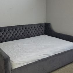 Queen Bed And Bed Frame