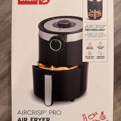 New Dash Aircrisp Pro Air Fryer 2 QT Capacity 1000 Watts