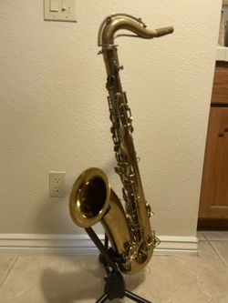 Conn New Wonder II Chu Berry Tenor Saxophone