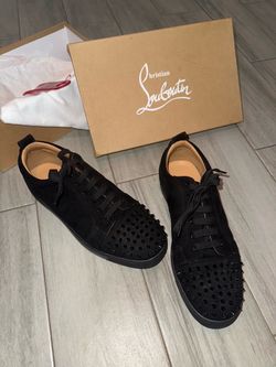 Christian loubitouns size 10