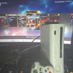 Xbox 360 Console With 100+ Original Games