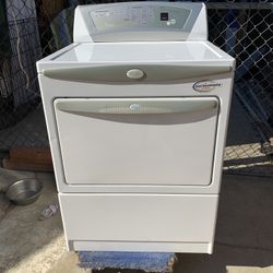 Whirlpool gas dryer in good condition. 