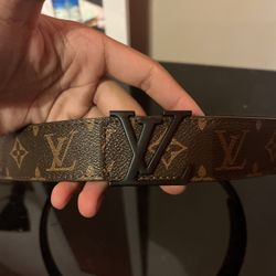 Louis Vuitton Brown Belt lv intials with Gold Buckle Size 34