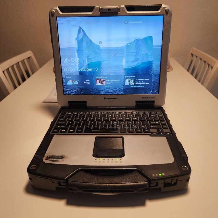 Toughbook laptop CF-31 MK5, 13.1" 
Intel Core i5 5th Gen 
Windows 10 Pro. Microsoft office installed. 
8GB RAM 
120GB SSD 
** NO TRADES ** cord is inc