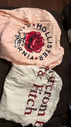 Long sleeve T-shirts