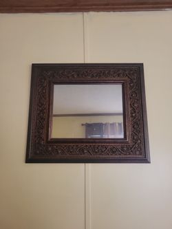 Mirrors/ Decor