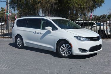 2018 Chrysler Pacifica