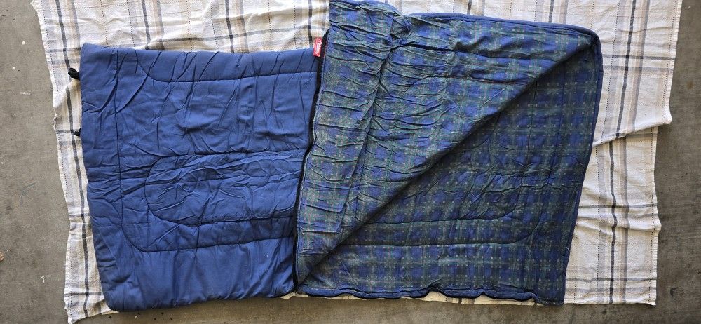 Vintage Coleman Sleeping Bag from the 90s