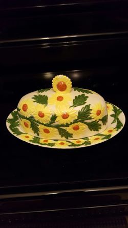 Daisy Butter Dish