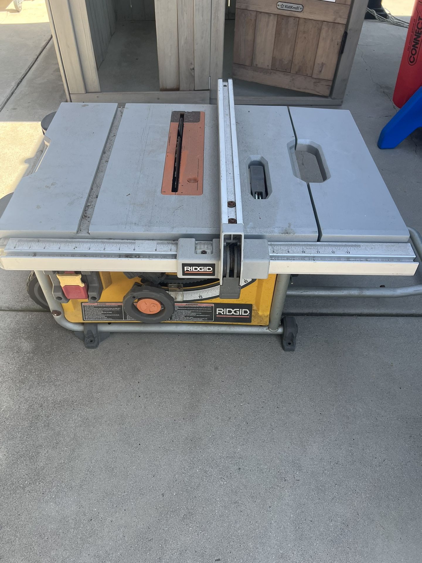 Ridged Table Saw