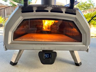 Ooni Karu 16 Multi-Fuel Pizza Oven