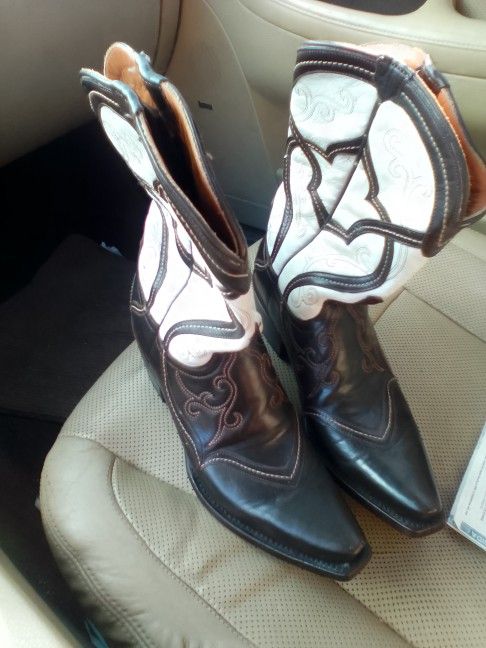 Cowgirl Boots