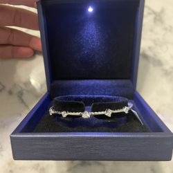 Modani 18k White Gold Diamond Bracelet