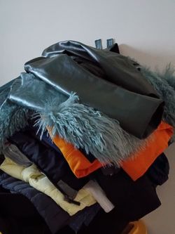I HAVE LIKE 25 WOMEN'S JACKETS LIKE NEW $10 EACH PICK UP IN SUN VALLEY