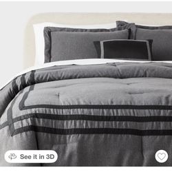 Queen comforter 8 Pcs Set 