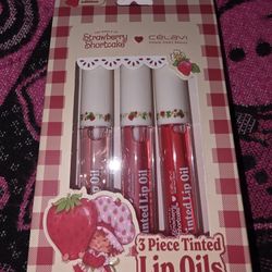 Strawberry Shortcake Lip Gloss Set