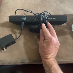 Xbox 360 Kinect Sensor 