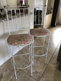 Hollywood Regency bar stools