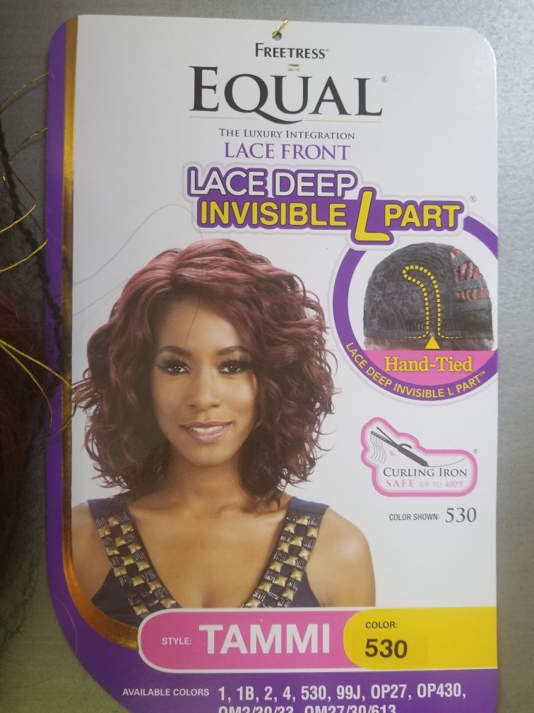 FREETRESS EQUAL INVISABLE LACED WIG COLOR 530