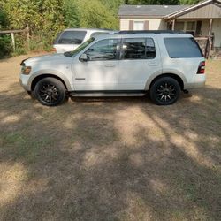 2008 Ford Explorer