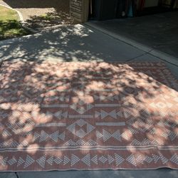 Threshold Outdoor Rug