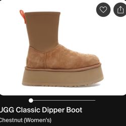 UGG Classic Dipper Boots -Women’s Size 8 