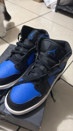 Air Jordan’s size 5 kids