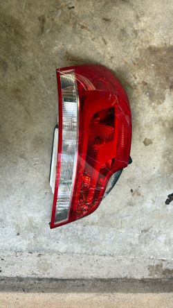 128i 2013 Back Light