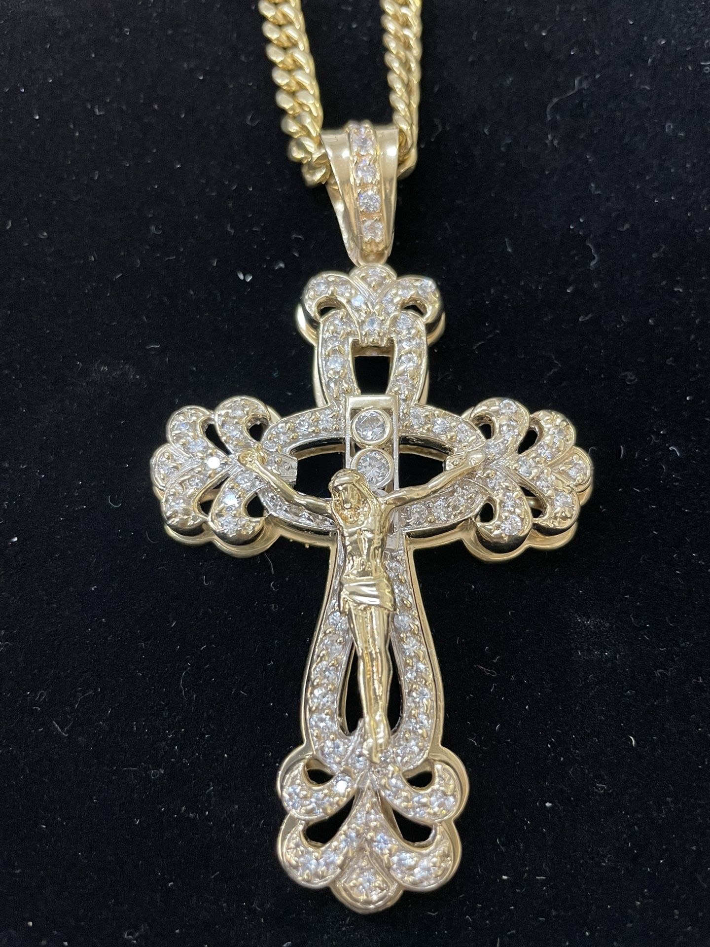 14kt Crucifix Pndt With Cubic Zirconias