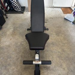 Adjustable Incline/Decline Weight Bench – Great Condition