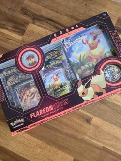 Flareon Vmax Premium Collection