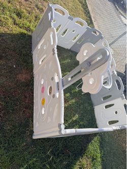 Baby gate