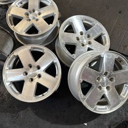 18 inch Jeep Wheels 