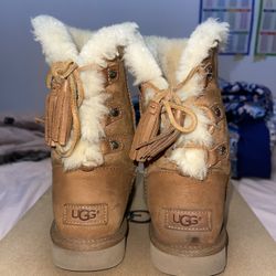 UGG Women Boots