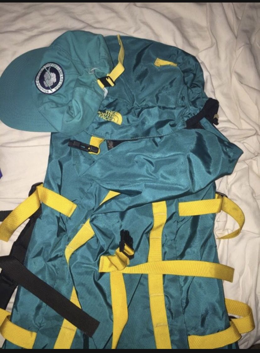 VINTAGE NORTH FACE JACKET GORETEX BACKPACK
