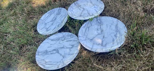 4 marble dinner plates