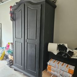 Armoire Real Wood
