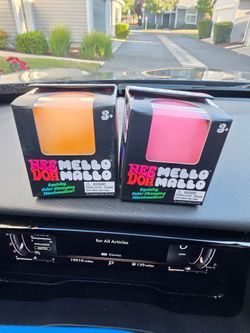 Nee Doh Mello Mallo Squishy Toys