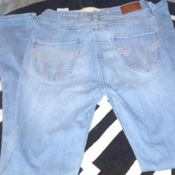 Hollister Jeans 