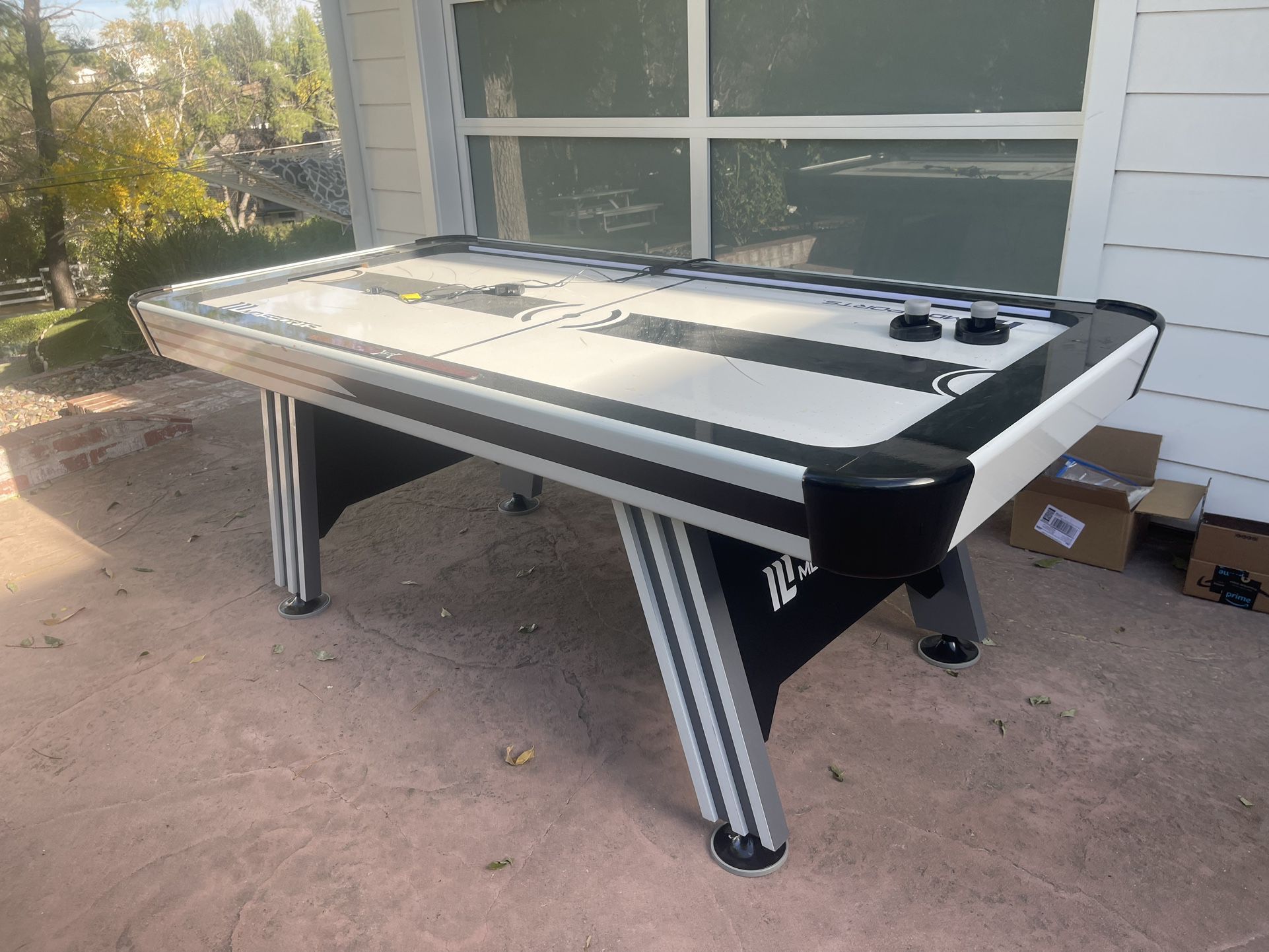 Air Hockey Table 