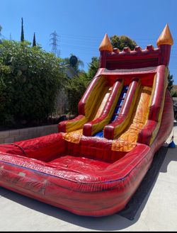 Inflatable Water Slide with Pool
